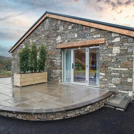 Suite 1 - Sleeping Giant Hotel - Pen Y Cae Inn Brecon Exterior photo