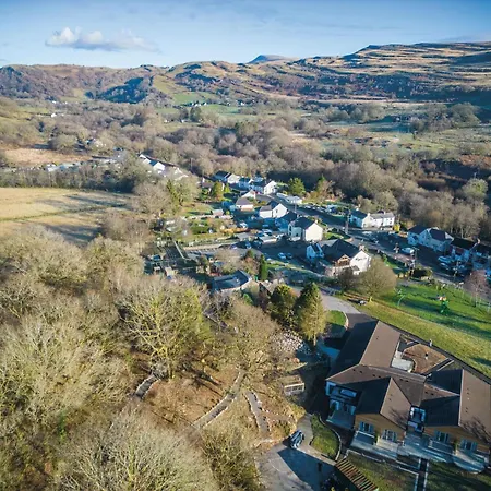 Suite 1 - Sleeping Giant Hotel - Pen Y Cae Inn Brecon Exterior photo